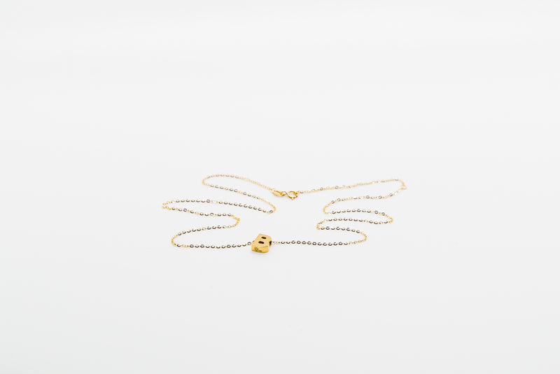 INICIAL NECKLACE 14K GOLD 18-17¨ ADJUSTABLE A-Z - $160