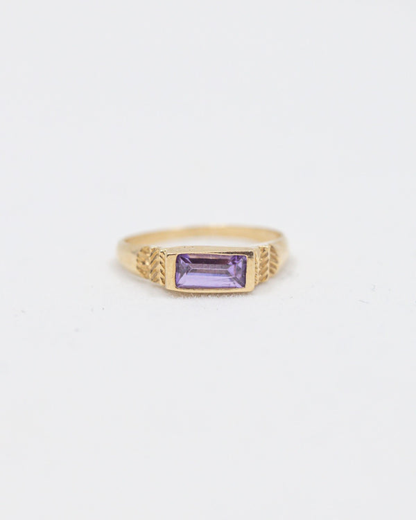 Princess Purple Ring 14K Gold / CZ